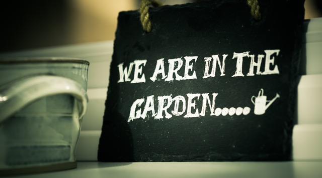 Garden Nooks: Places to Dream in the Garden